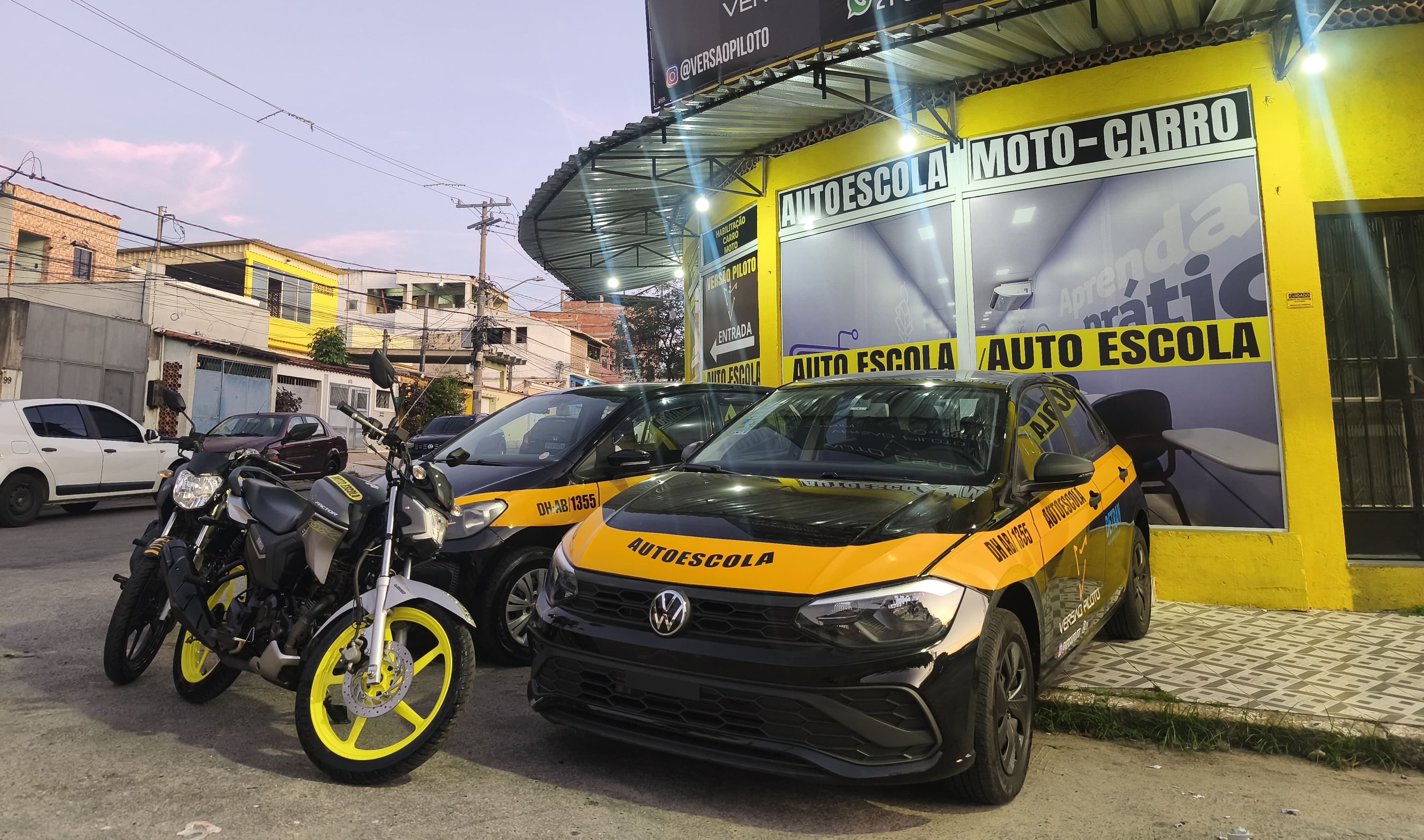 Fachada da Autoescola Versão Piloto